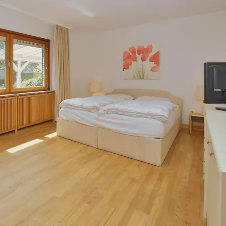Stranddomicil Steiner - Gaestehaeuser Apartamento
