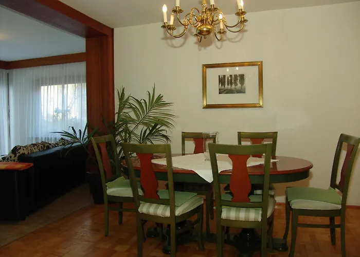 Stranddomicil Steiner - Gaestehaeuser * Büsum